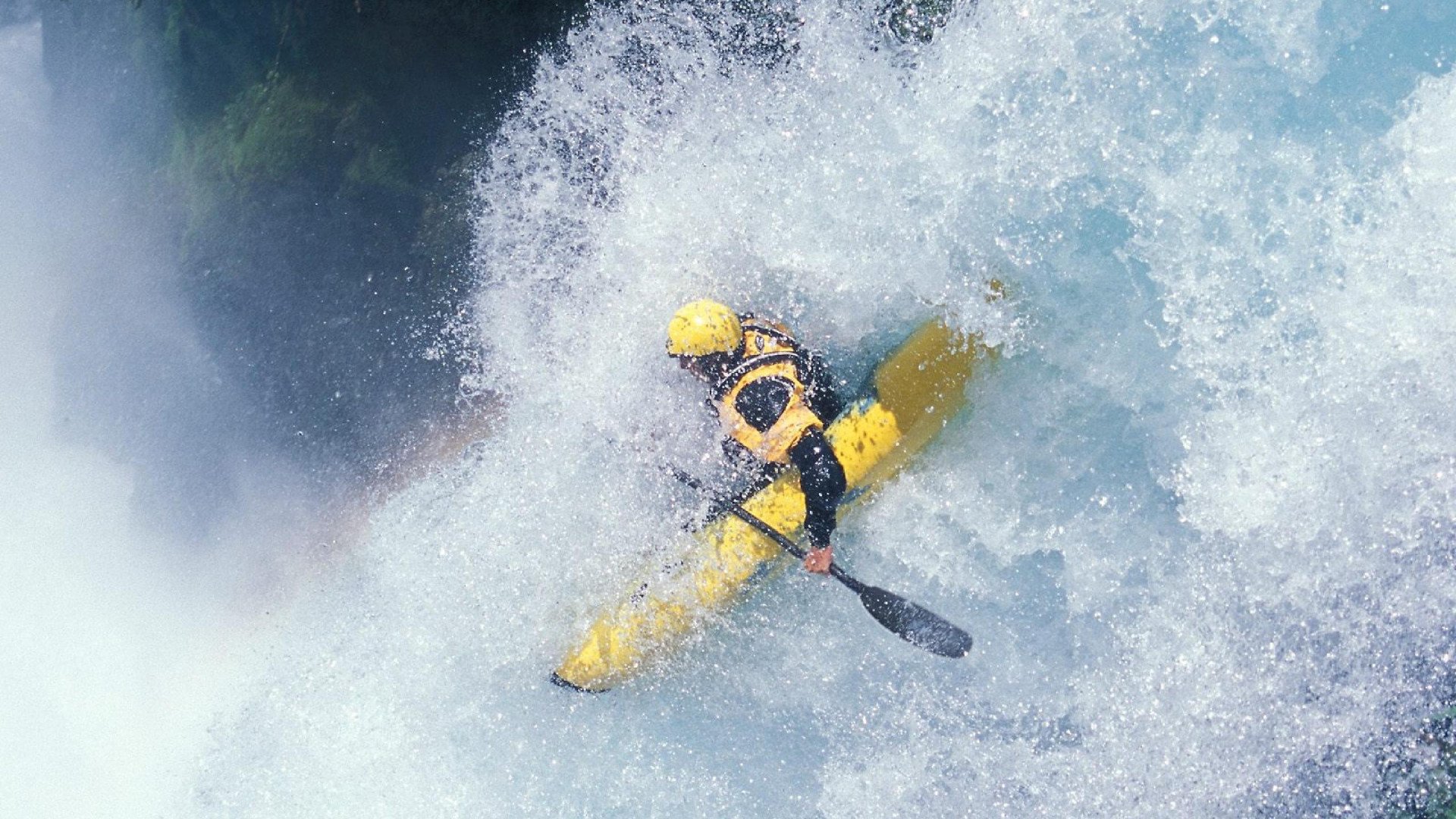体育新闻中心特别评论上线，体育新闻评选